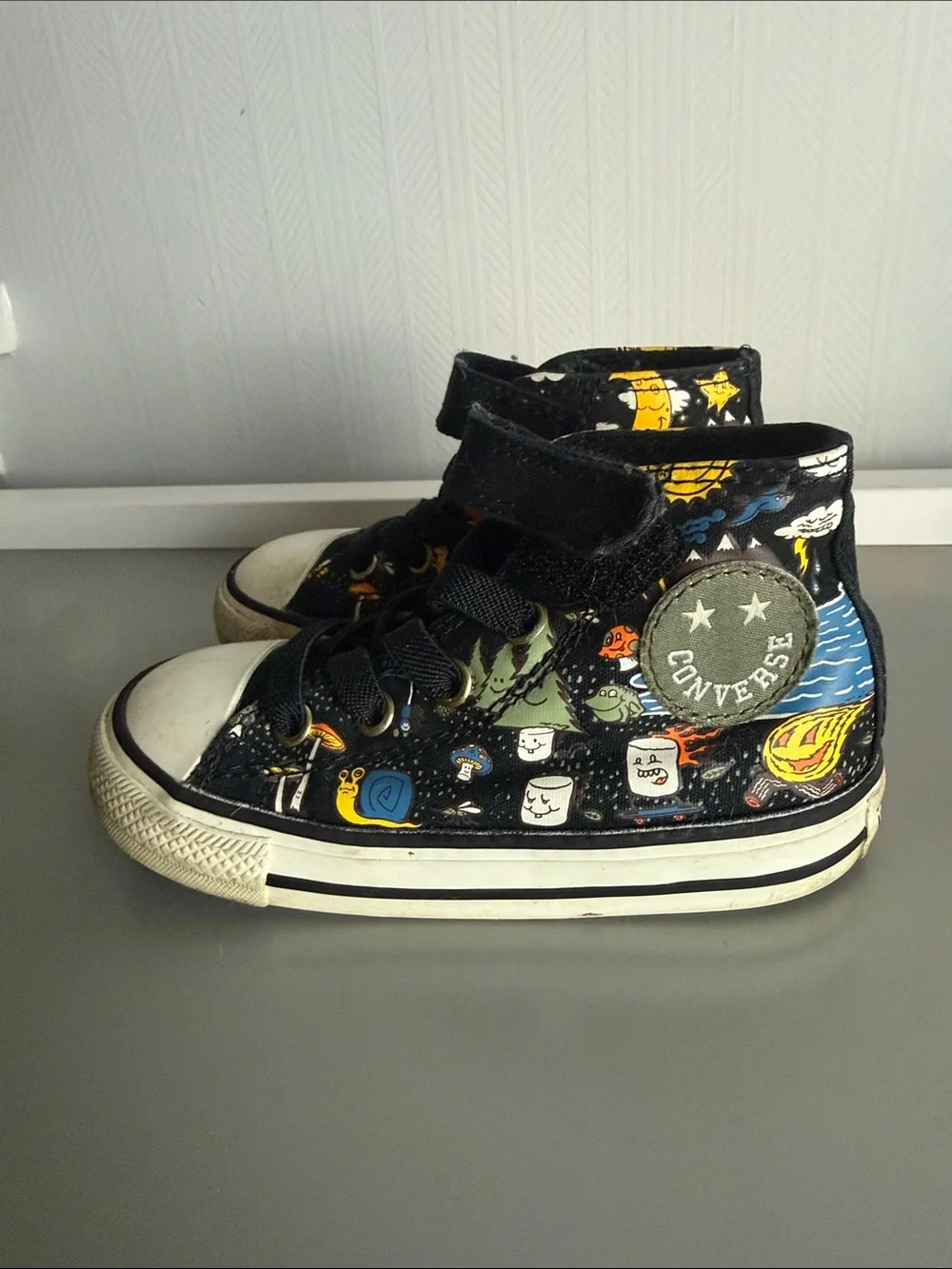 Converse Toddler Black High-Top Sneakers Chuck Taylor All Star Camp Black size 7
